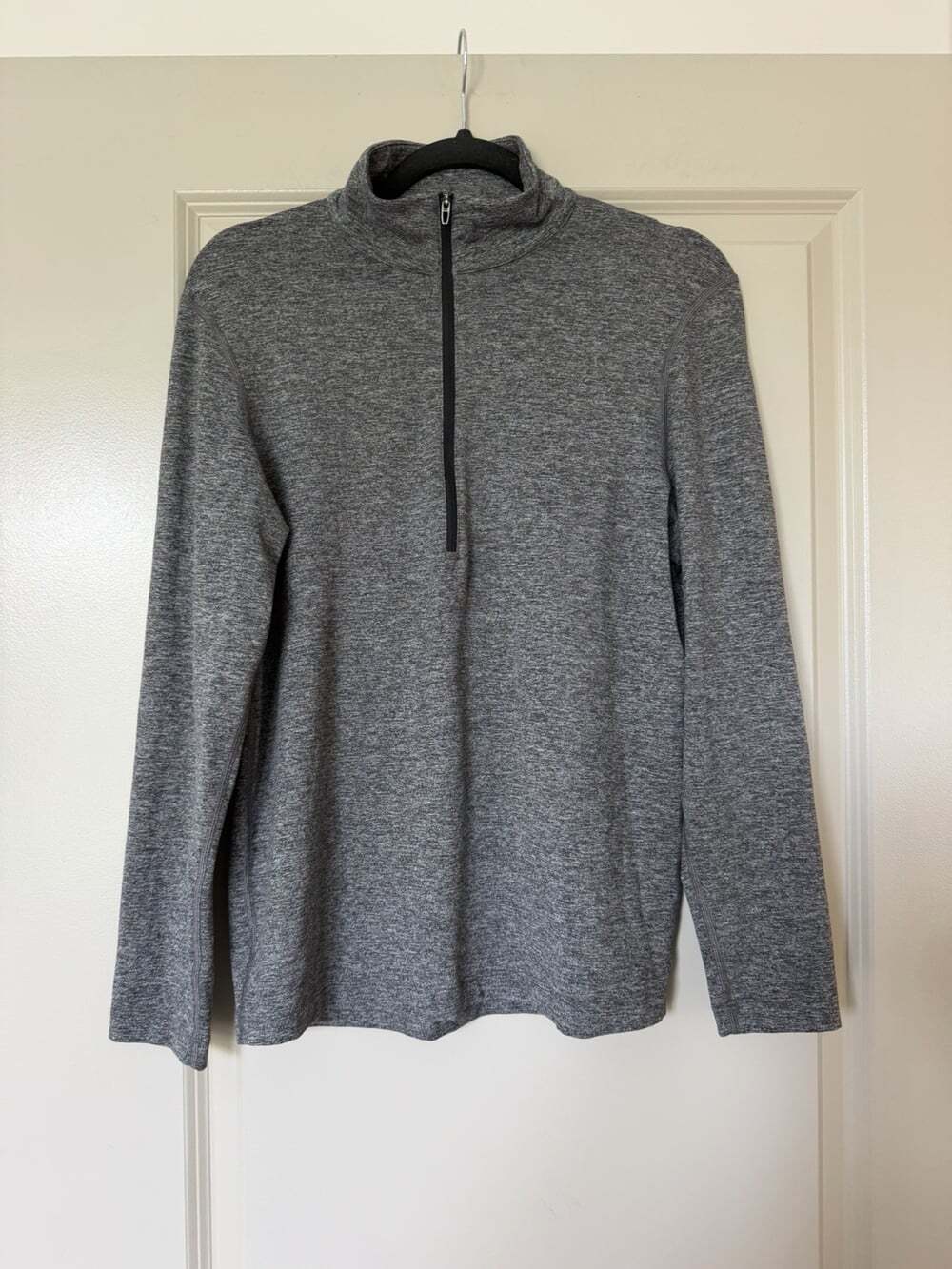 Lululemon Surge Warm Half Zip in Heather Gray Men's Size Small